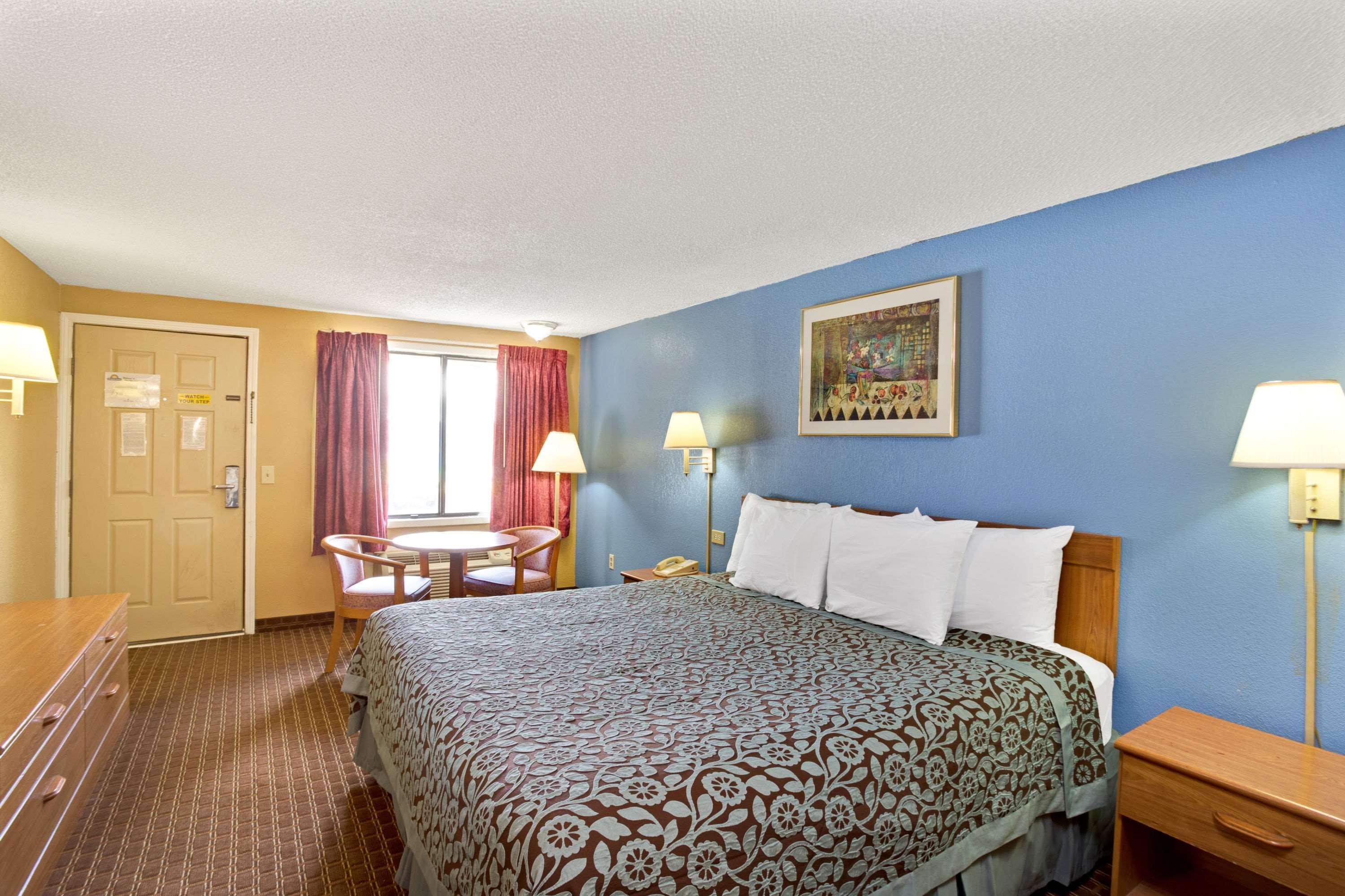 Days Inn By Wyndham Lawrenceville Eksteriør bilde